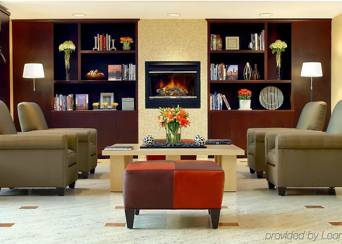 Hotel Embassy By Hilton Chicago O'hare Rosemont