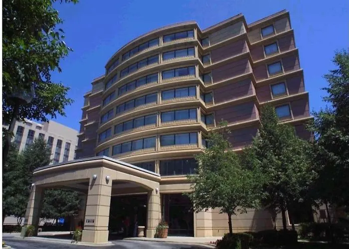 Embassy By Hilton Chicago O'hare 4* Rosemont